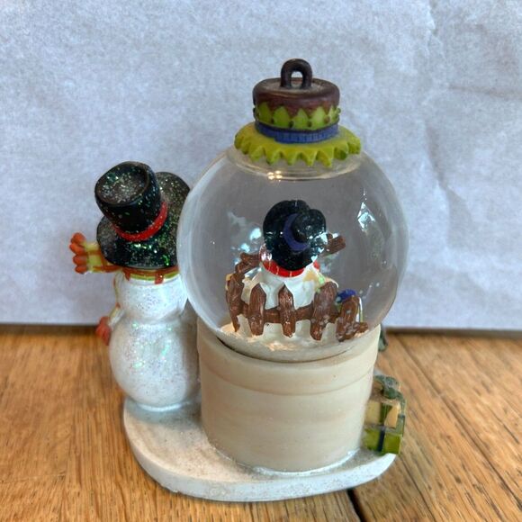 Snowman Deluxe Christmas Snow Globe 4.75" height 4" width - Picture 3 of 3